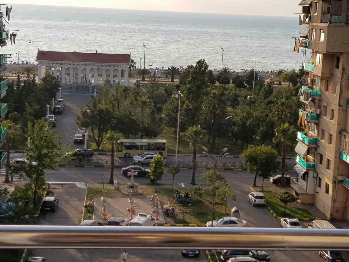 Apt Khimshiashvili 11 Apartament Batumi Zewnętrze zdjęcie